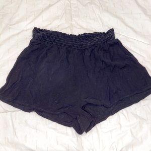 black flowy shorts
